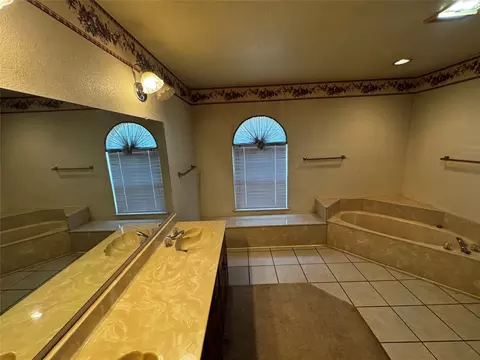 2000 Dan Rowe St, Waco, TX 76704 photo 16