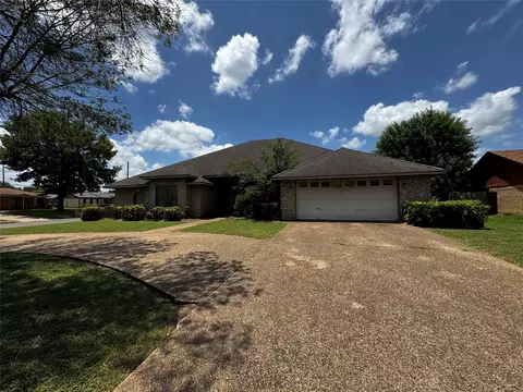 2000 Dan Rowe St, Waco, TX 76704 photo 2