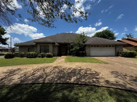 2000 Dan Rowe St, Waco, TX 76704 photo 1