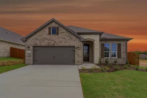 504 Vista Ridge Dr, Weatherford, TX 76087