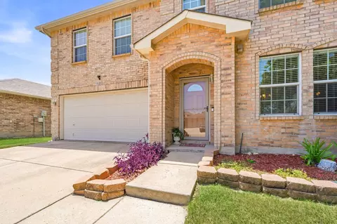 1828 Kittredge Way, Justin, TX 76247