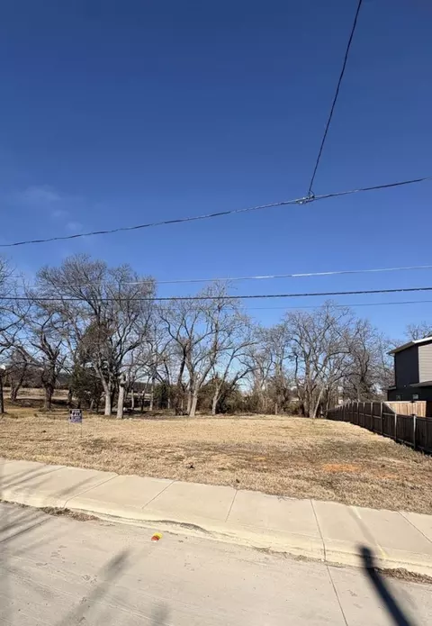 4511 Yancy St, Dallas, TX 75216