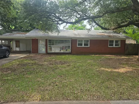 2615 Ormond Pl, Bossier City, LA 71111