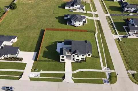 View/Area - 349 Valley Trl, Red Oak, TX 75154 photo 3 of 4