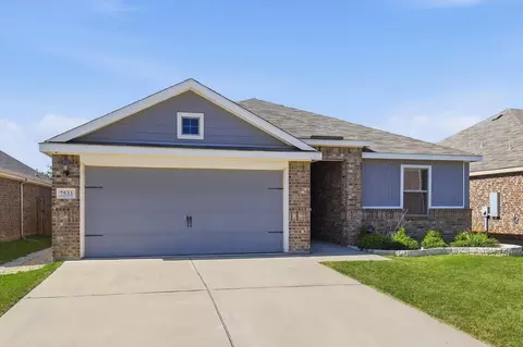 7533 Pleasant Oaks St, Fort Worth, TX 76120