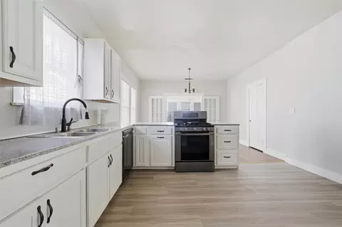 Kitchen - 2012 N 5th St, Waco, TX 76708 photo 3 of 3