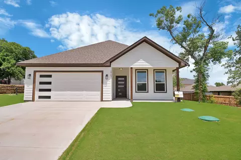 2707 Steepleridge Cir, Granbury, TX 76048