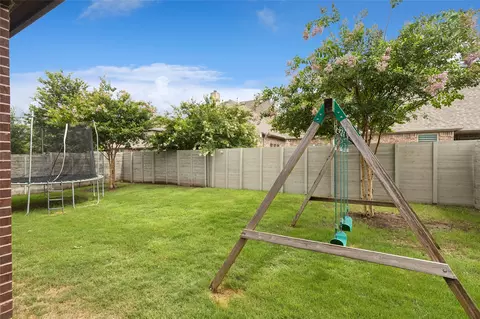 Exterior - 1509 11th St, Argyle, TX 76226 photo 4 of 7