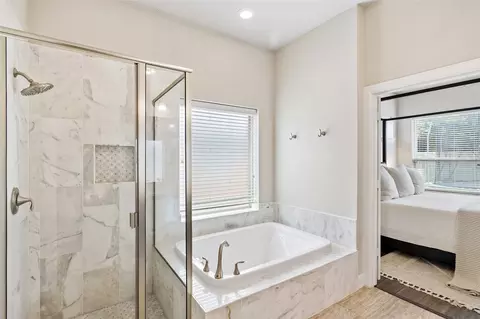 Bath - 1509 11th St, Argyle, TX 76226 photo 2 of 3