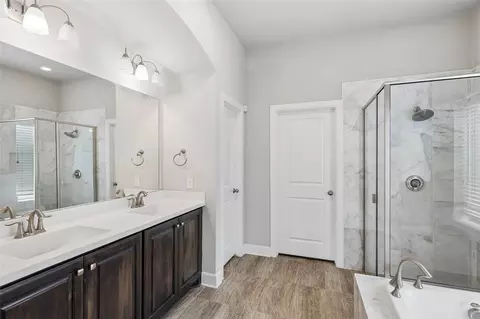 Bath - 1509 11th St, Argyle, TX 76226 photo 1 of 3