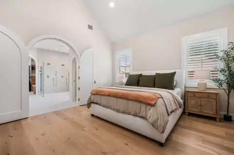 Bedroom - 814 E Wall St, Grapevine, TX 76051 photo 2 of 4