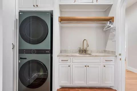 Other - 814 E Wall St, Grapevine, TX 76051 photo 4 of 9