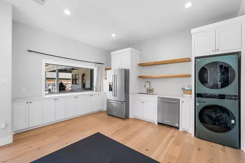Other - 814 E Wall St, Grapevine, TX 76051 photo 7 of 9