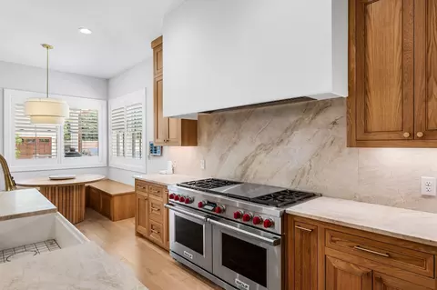 Kitchen - 814 E Wall St, Grapevine, TX 76051 photo 4 of 4