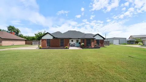 208 Country View Ln, Crandall, TX 75114