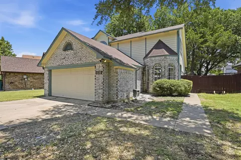 1530 Allen Dr, Cedar Hill, TX 75104