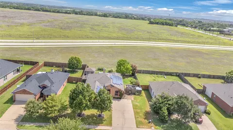 1114 Longhorn Ln, Forney, TX 75126