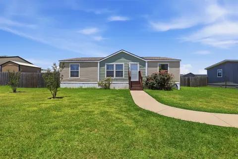 1408 Old Bridge Rd, Cleburne, TX 76033