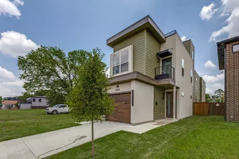 2416 Pennsylvania Ave, Dallas, TX 75215
