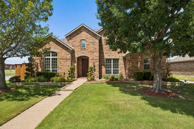 7001 Handen Dr, Rowlett, TX 75089