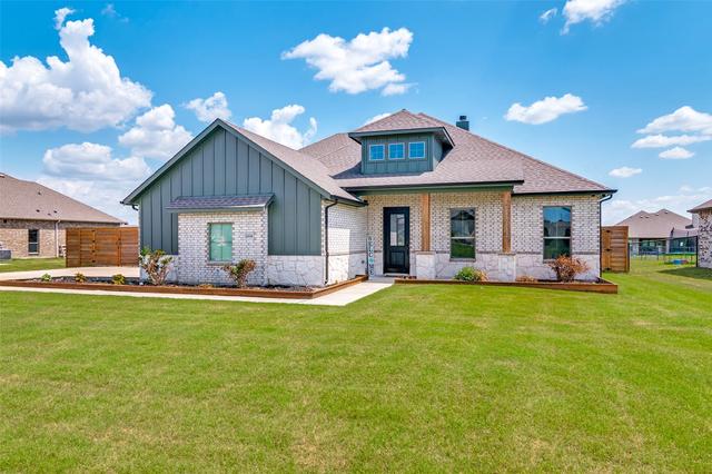 2009 Meadowbrook Ln, Nevada, TX 75173