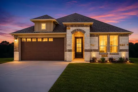 208 Driftwood Dr, Trinidad, TX 75163