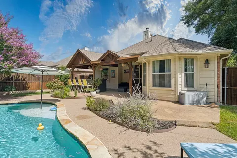 8401 Green Ash Dr, Mckinney, TX 75071