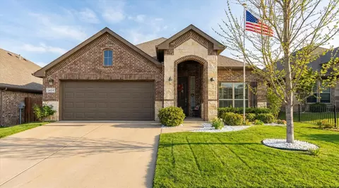 2524 Hadley St, Weatherford, TX 76087