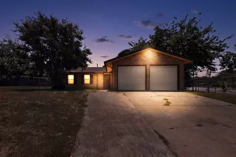 426 Kirnwood Dr, Dallas, TX 75232