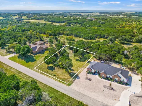8032 Leven Links St, Cleburne, TX 76033