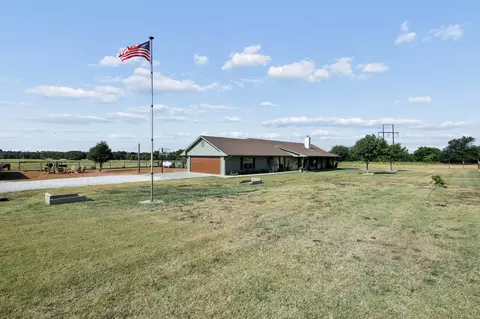 481 County Road 205, Valley View, TX 76272