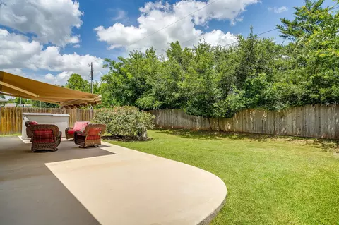 Exterior - 216 Lovers Path Dr, Springtown, TX 76082 photo 12 of 13