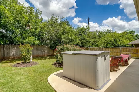 Exterior - 216 Lovers Path Dr, Springtown, TX 76082 photo 5 of 13