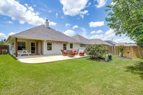 Exterior - 216 Lovers Path Dr, Springtown, TX 76082 photo 4 of 13
