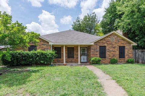 902 Wayne Ave, Duncanville, TX 75137