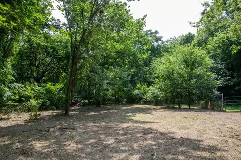 702 Fenet St, Mckinney, TX 75069