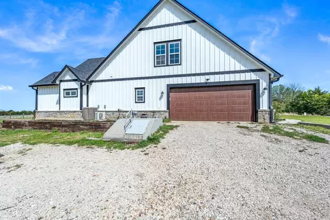 4886 County Road 1037, Celeste, TX 75423 photo 27