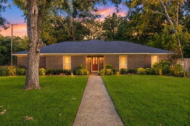 1401 Bowie Cir, Corsicana, TX 75110