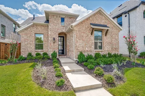 2844 Holland Ct, Celina, TX 75009