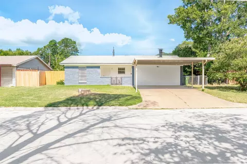 2717 Birch Park Dr, Richland Hills, TX 76118