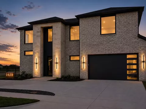 1429 Morris Xing, Heath, TX 75126