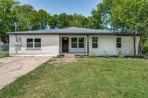3027 Morgan Dr, Dallas, TX 75241