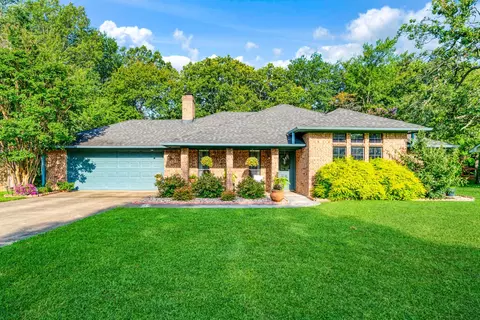 544 Turtle Crk, Reno, TX 75462