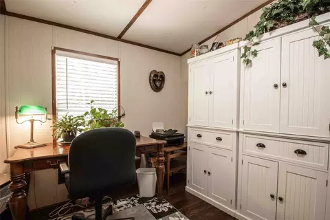 190 E Sycamore Ln, Murchison, TX 75778 photo 24