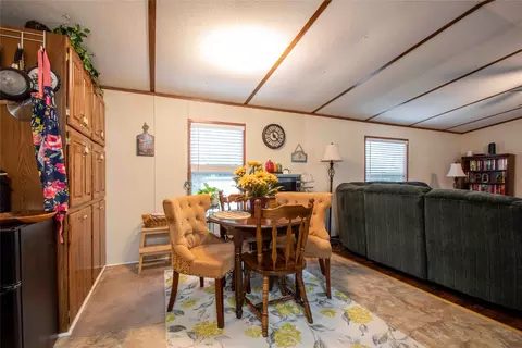 190 E Sycamore Ln, Murchison, TX 75778 photo 11