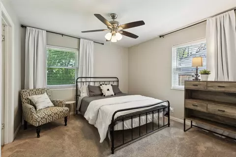 1202 Johns Dr, Euless, TX 76039 photo 12