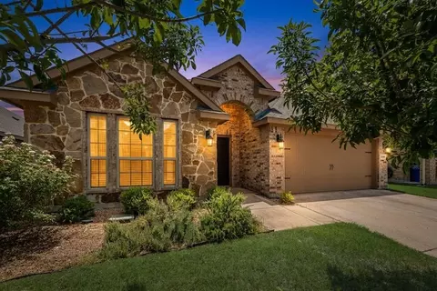 3149 Honeycomb Way, Royse City, TX 75189