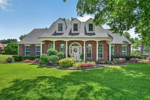 3616 Raintree Dr, Flower Mound, TX 75022