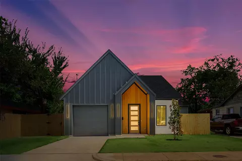 2555 Hooper St, Dallas, TX 75215