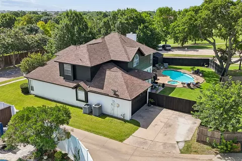 7201 Avalon Dr, Plano, TX 75025
